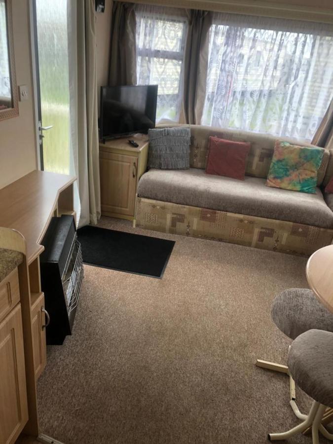 A4 The Chase 6 Berth Pet Friendly Caravan With Decking Ingoldmells Eksteriør billede